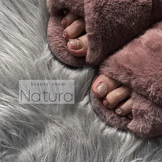 ネイル マツエク・マツパ アイブロウ beautyroom Naturaのネイルデザイン