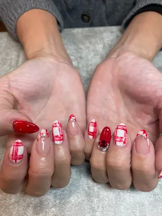 ネイル 佐藤  悠子のネイルデザイン