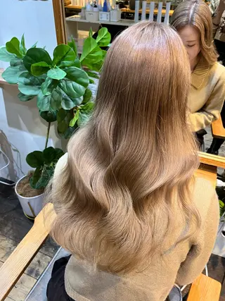 ロング カラー 河西 楓のヘアスタイル