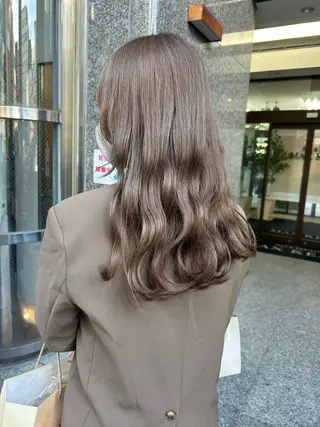 セミロング カラー stylist 倉本恋のヘアスタイル