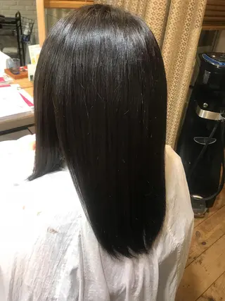 セミロング 勝沼 佑季のヘアスタイル