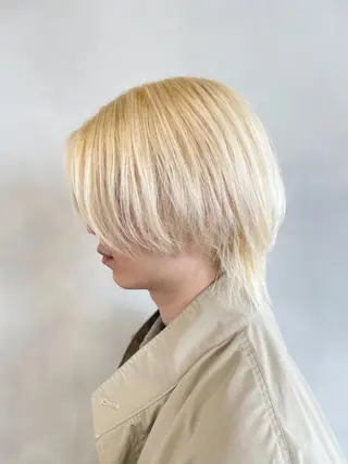 ミディアム カラー メンズ ブロンド×ハイトーン ／遠藤将太のヘアスタイル