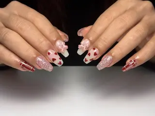 ロング トゥー フエンのネイルデザイン