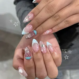 ネイル 加戸 向日葵のネイルデザイン