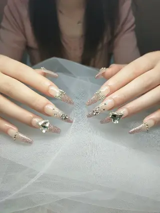 ネイル 森 ネイルサロンのネイルデザイン