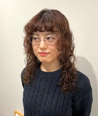 ミディアム パーマ AMNESIA三軒茶屋所属・おがわ ともひさのヘアスタイル