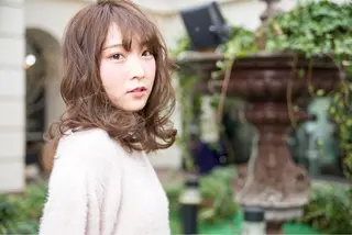 ミディアム セミロング ロング カラー Re:ta Hair 飯田淳平のヘアスタイル