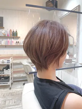 ショート カラー 【垢抜け大人髪】 TIARA西山のヘアスタイル