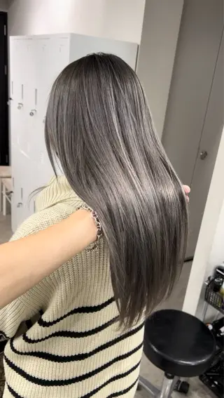 ロング カラー バレイヤージュ /ハイライト/もときのヘアスタイル