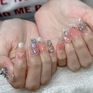 ネイル Queens 榊 まおのネイルデザイン