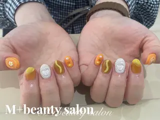 ネイル M+  Beauty Salonのネイルデザイン