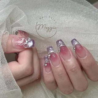 ネイル Maggie Nail🦩のネイルデザイン