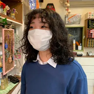 ミディアム “ととのう”ヘッドス パ🌿本多麻亜優のヘアスタイル