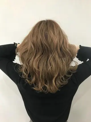 ロング カラー レイヤー/顔周り /AKARIのヘアスタイル