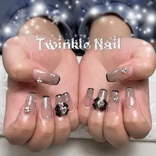 ネイル Twinkle Nail Kuboのネイルデザイン