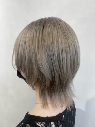 ショート カラー 透明感カラー✨艶髪 制作🌱山根あゆみのヘアスタイル