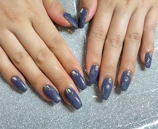 ネイル VIERU 🌈🎀💖のネイルデザイン