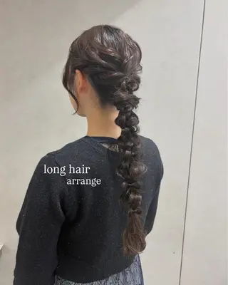 ヘアアレンジ monaヘアアレンジ 🎀/お呼ばれのヘアスタイル