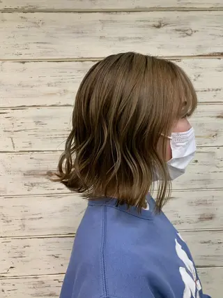 ミディアム カラー イワタ マハ/ minim hairのヘアスタイル