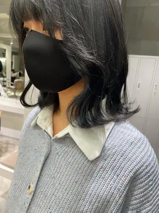 ミディアム 銀座／レイヤーカット 🤍内野すみれのヘアスタイル