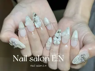 ネイル E.N🦋 長さ出し/持ち込みのネイルデザイン