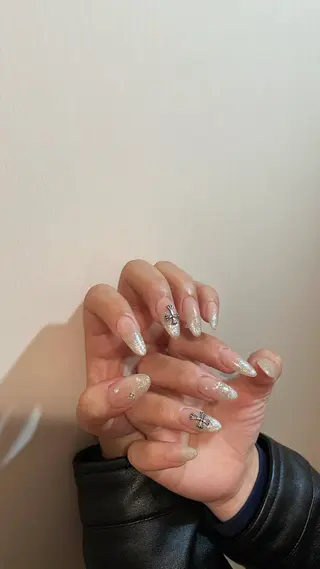 ネイル Ami 🦥のネイルデザイン