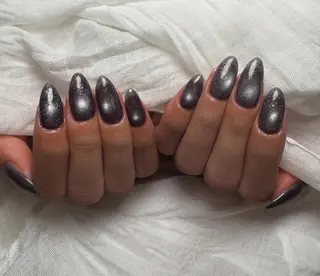 ネイル TOP所属・三部 真実のネイルデザイン