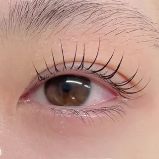 マツエク・マツパ GO TODAY シェアサロン 銀座Eclara店所属・mihiro 銀座まつぱﾏﾂｴｸ眉のマツエク・マツパデザイン