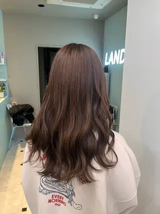 セミロング ケアブリーチ🌟 ♢WATARU♢のヘアスタイル