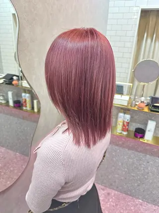 ロング カラー karin ボブハイトーンのヘアスタイル