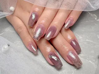 ネイル マジックミラー所属・マジック ミラーのネイルデザイン