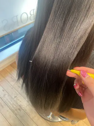 ロング 羽山 笑夢のヘアスタイル