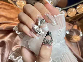 ネイル 23時まで❤︎韓国、 ワンホンネイルのネイルデザイン