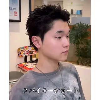 ショート メンズ LUAU LOUGH 【ルアウラフ】所属・カワニシ カイチのヘアスタイル