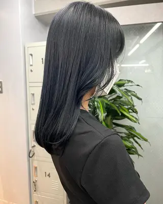 セミロング カラー 周りと差のつくハイト ーン🥣AZUKIのヘアスタイル