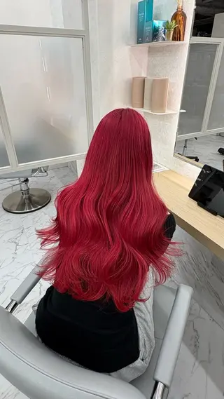 ロング カラー youres hair 髪質改善トリートメント&ヘッドスパ 新宿三丁目店所属・小林春月 /新宿美容師のヘアスタイル