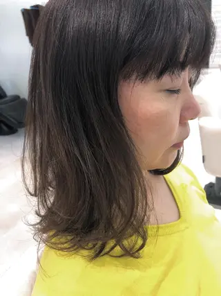 ミディアム 本山　くせ毛のカット 尾島光季のヘアスタイル
