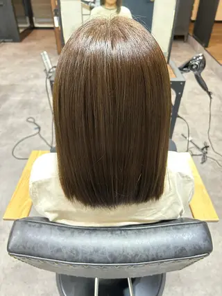 カラー クラウンズヘア所属・浅尾 友菜のヘアスタイル