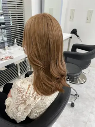 セミロング トレンドモテカラー 🩷色落ちまで可愛くのヘアスタイル