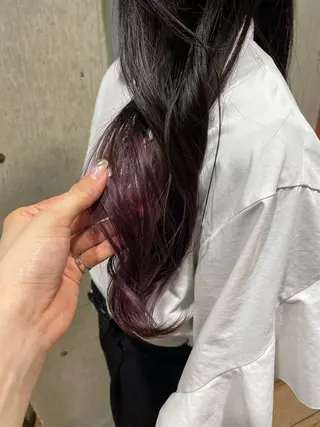 ロング カラー ワタナベ アオイのヘアスタイル