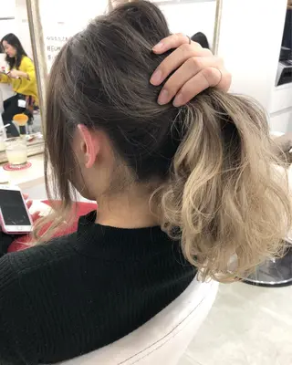 セミロング カラー 髪質改善 中川　翔のヘアスタイル