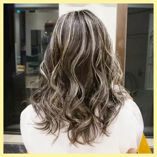 ロング カラー Re:ta Hair 飯田淳平のヘアスタイル