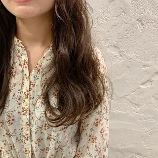 ロング パーマ ヘアアレンジ 🌟アレンジが似合う カラー🌟Rumiのヘアスタイル