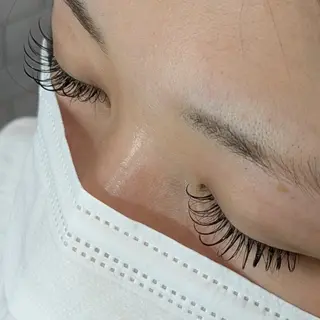 マツエク・マツパ 多田 遥香のヘアスタイル