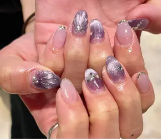 ネイル biene 鴨下愛美のネイルデザイン