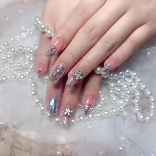 ネイル Maggie Nail🦩のネイルデザイン