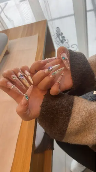 ネイル 君美ネイル所属・南田 リジュンのネイルデザイン