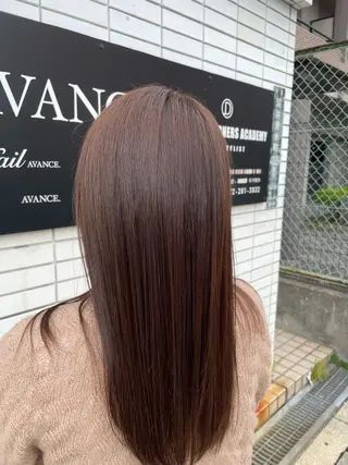 ロング カラー 石川 英美花のヘアスタイル
