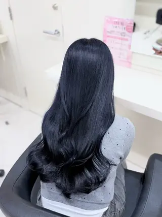 ロング カラー ヘアアレンジ 甲斐 乙羽のヘアスタイル