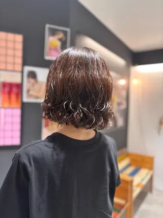 ミディアム パーマ 菅原 佑月のヘアスタイル